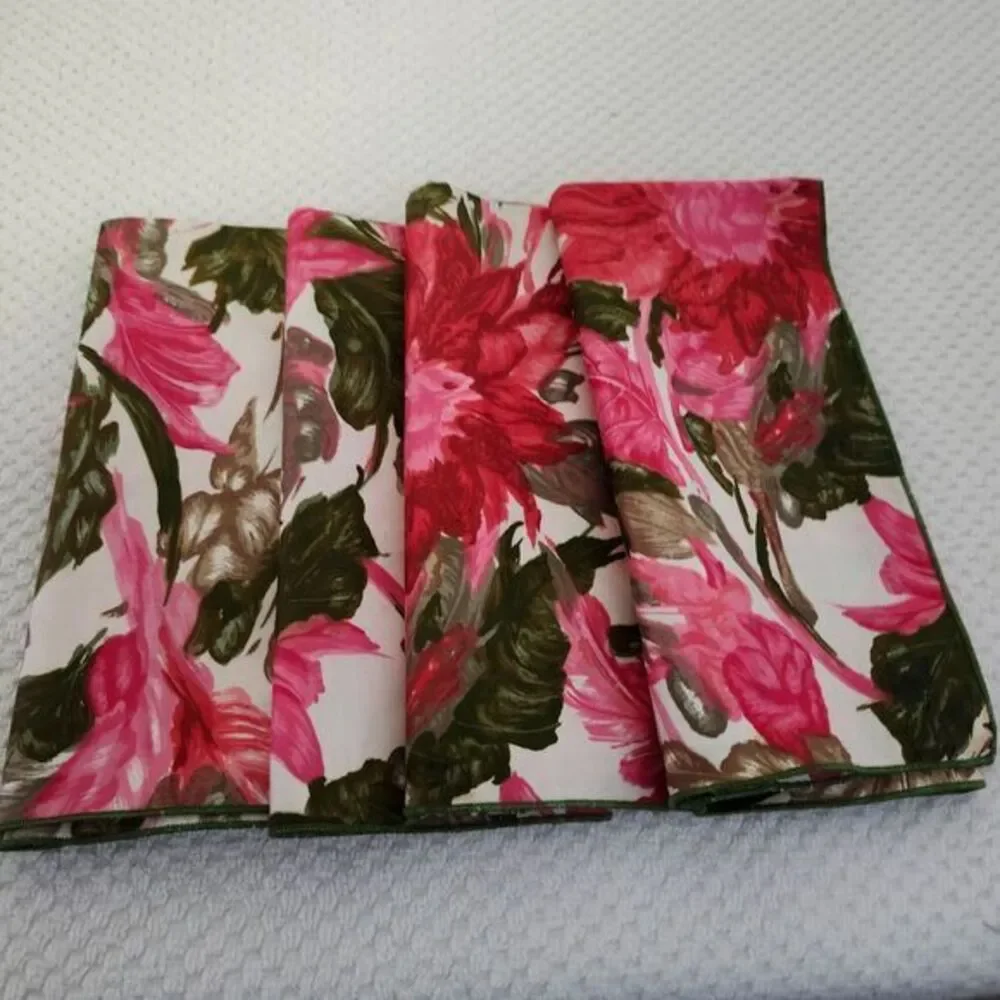 Napkins Set of 4 100% Cotton Mde in USA Red Pink Green Cream 16 x‎ 16 Beautiful